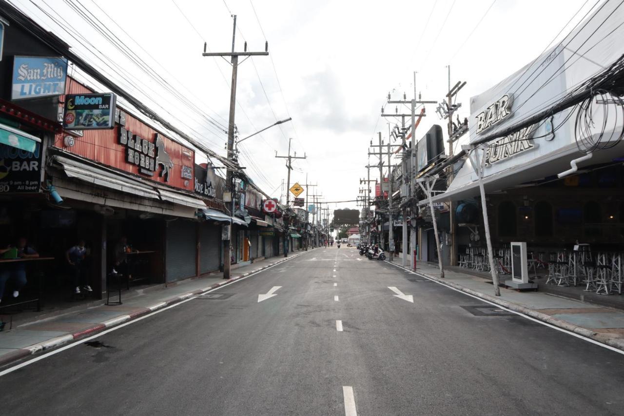 Oyo 232 Patong City Hometel Екстер'єр фото