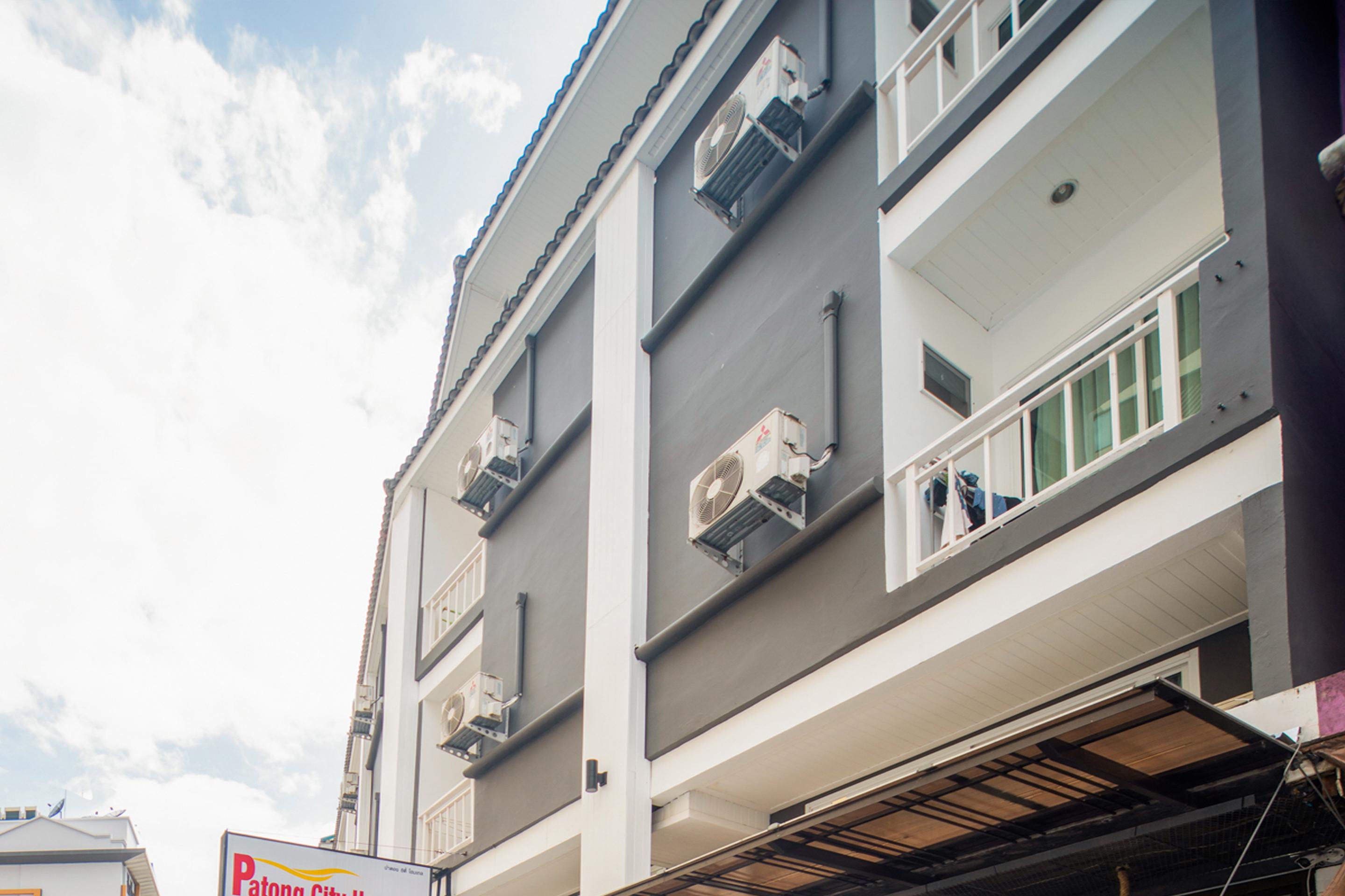 Oyo 232 Patong City Hometel Екстер'єр фото