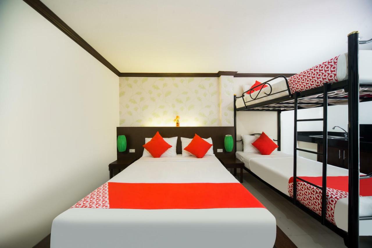 Oyo 232 Patong City Hometel Екстер'єр фото